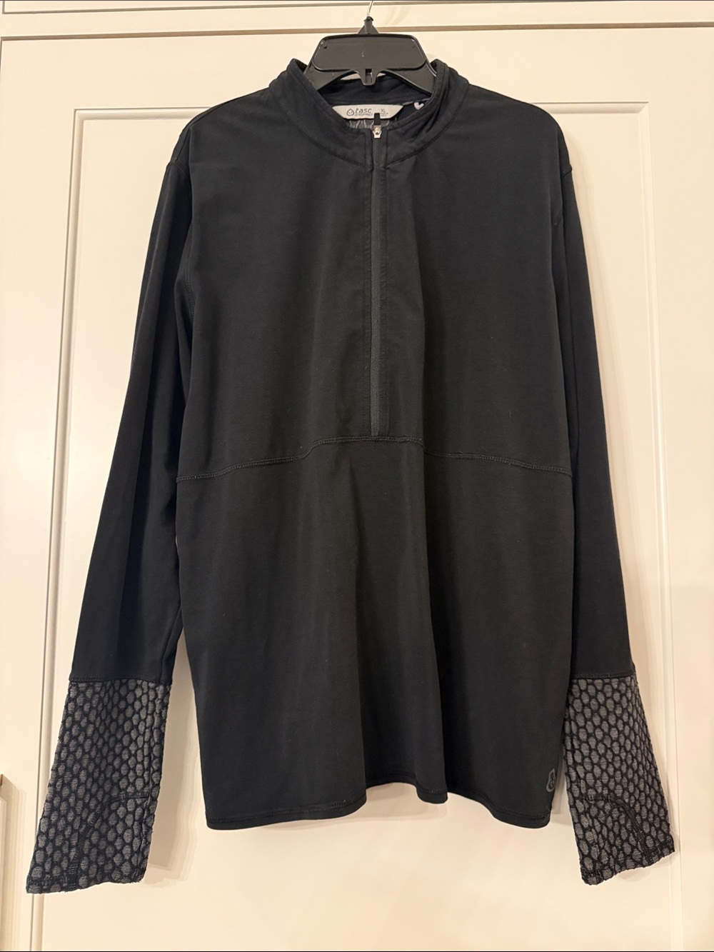 Tasc Performance Half-zip with Patterned Cuffs